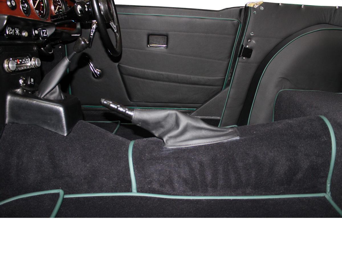 Triumph TR6 1968-1973 Vinyl Trim Panel Kits - Prestige Autotrim Products Ltd