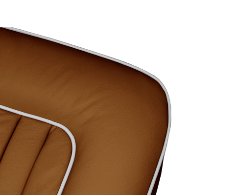 Hazelnut with White Piping