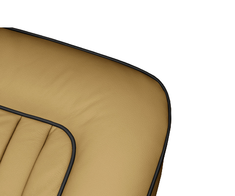 Biscuit with Black Piping