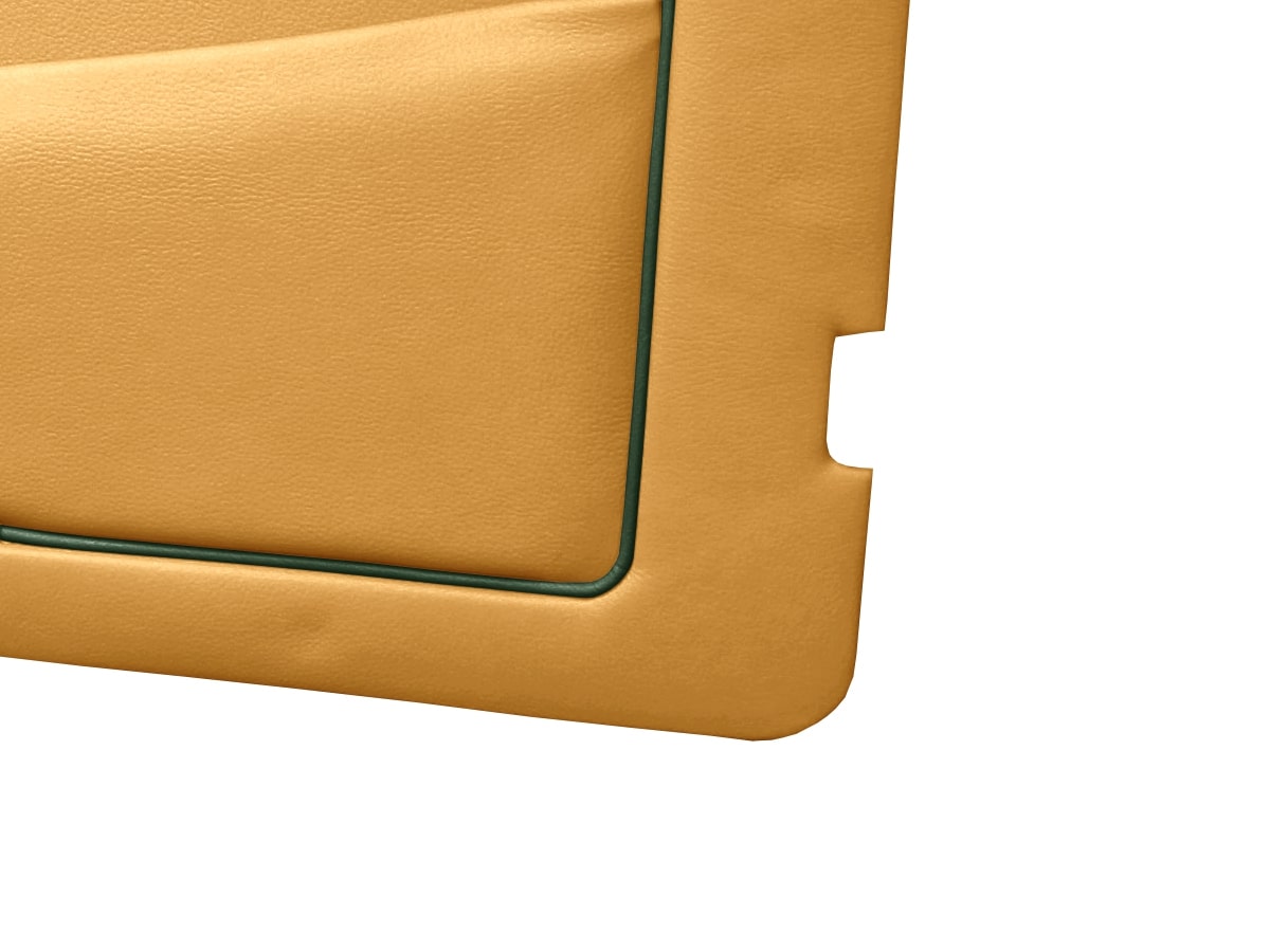 Biscuit with Green Piping